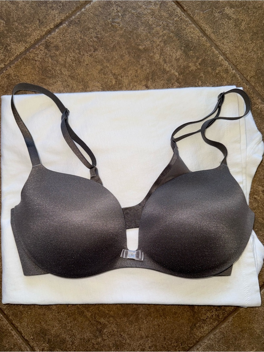 NWOT - Victoria's Secret Smooth Lined Demi T-Bra in Charcoal